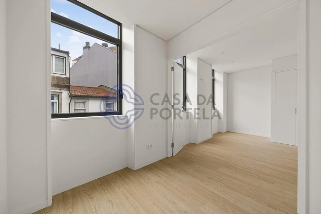 Apartamento T1 para Venda em Cedofeita, Santo Ildefonso, Sé, Miragaia, São Nicolau e Vitória Foto 12