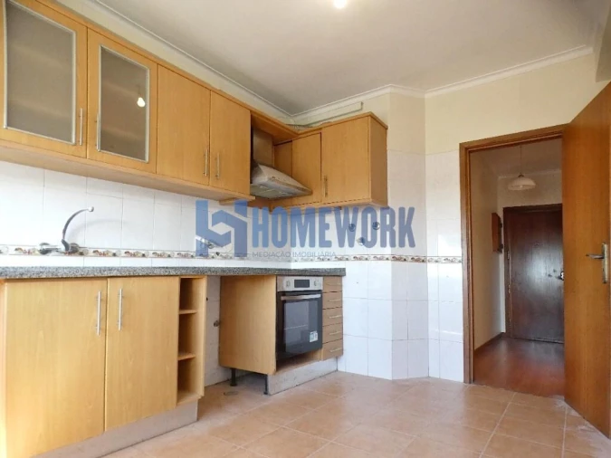 Apartamento T2 para Venda em Queluz e Belas Foto 7