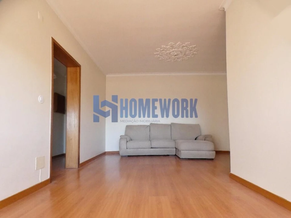 Apartamento T2 para Venda em Queluz e Belas Foto 12