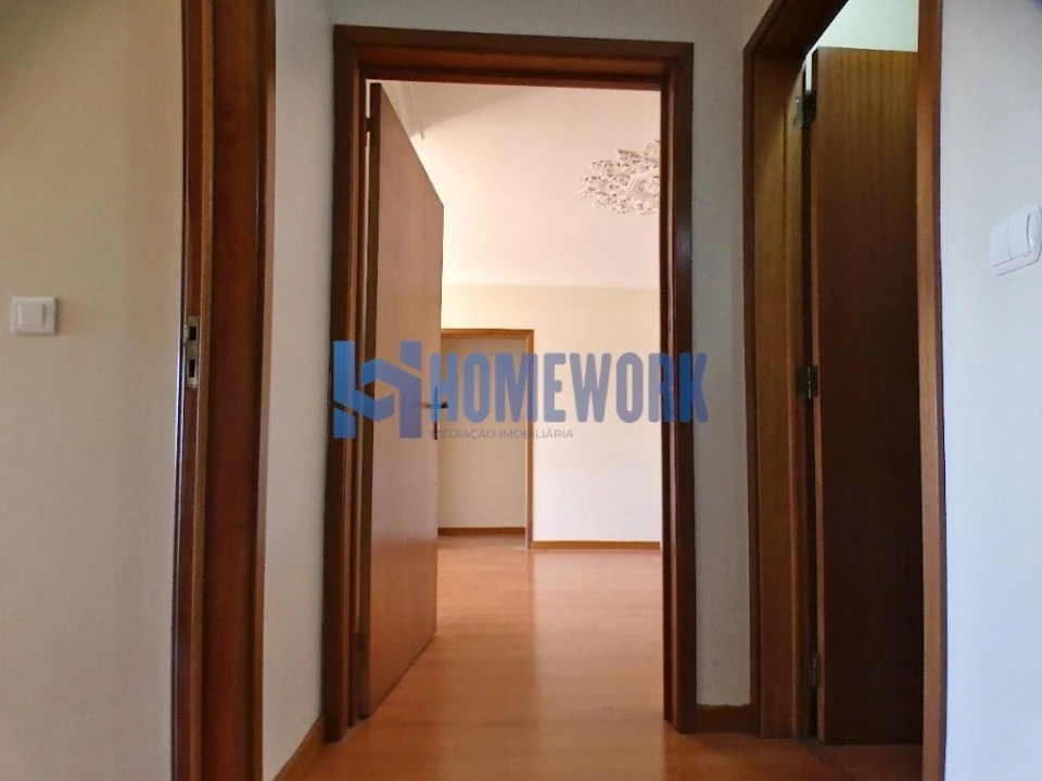 Apartamento T2 para Venda em Queluz e Belas Foto 21