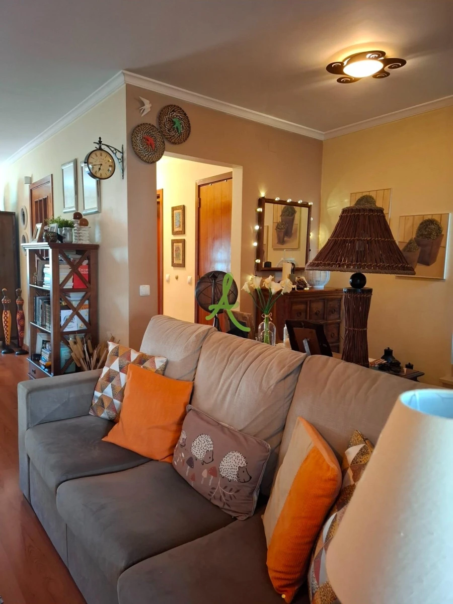 Moradia T4 para Venda em Estômbar e Parchal Foto 10