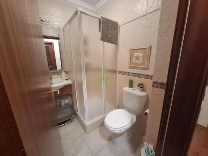 Moradia T4 para Venda em Estômbar e Parchal Foto 33