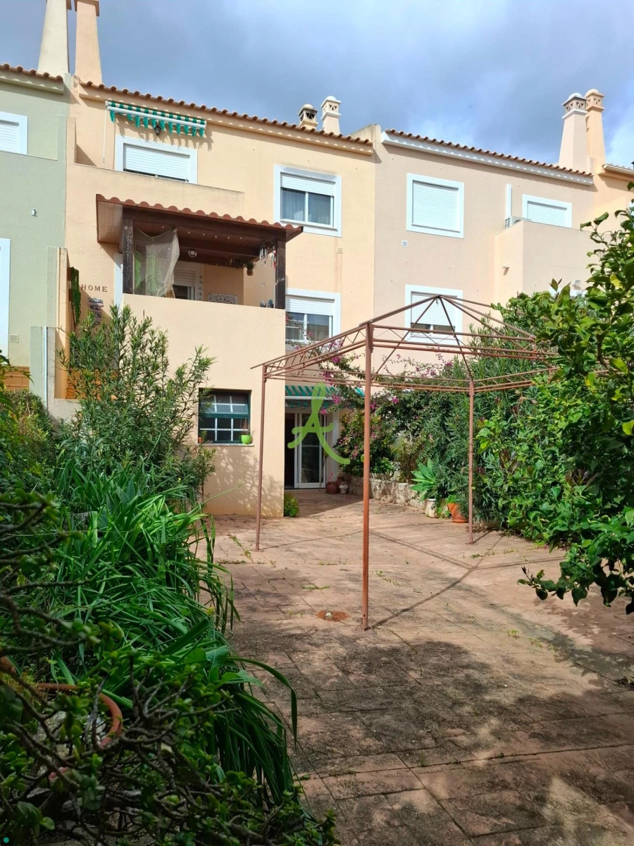 Moradia T4 para Venda em Estômbar e Parchal Foto 35