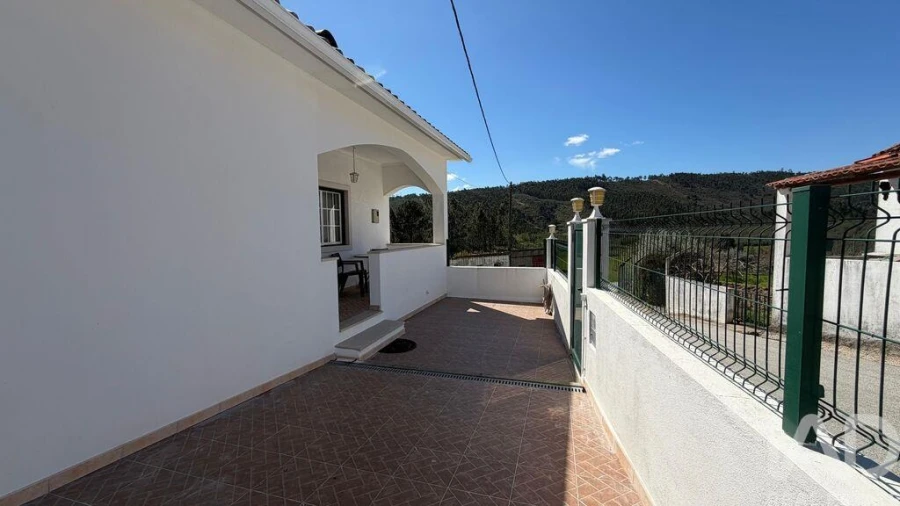 Moradia T4 para Arrendamento em Mação, Penhascoso e Aboboreira Foto 3