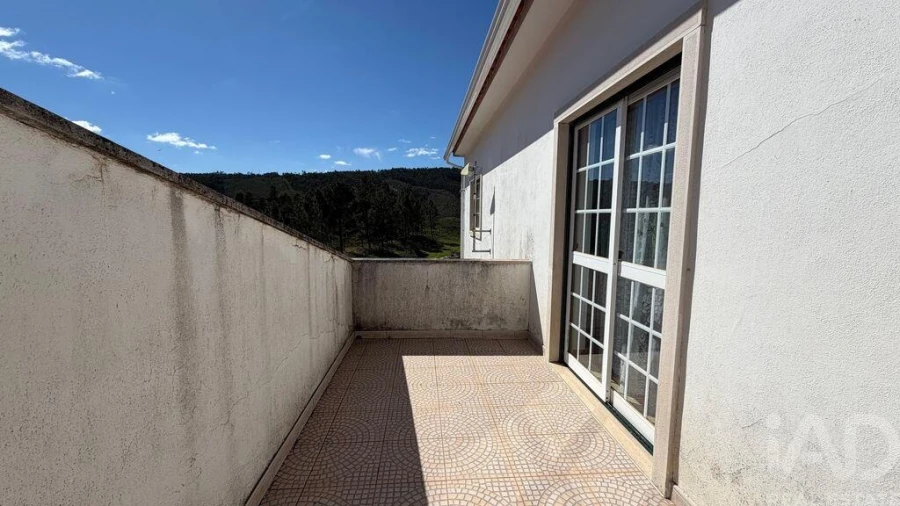 Moradia T4 para Arrendamento em Mação, Penhascoso e Aboboreira Foto 12