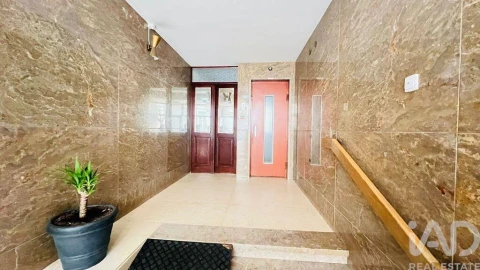 Apartamento T5 para Venda em Estrela