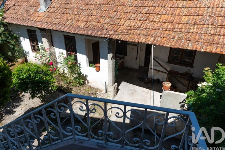 Moradia T5 para Venda em Ervedal e Vila Franca da Beira Foto 28