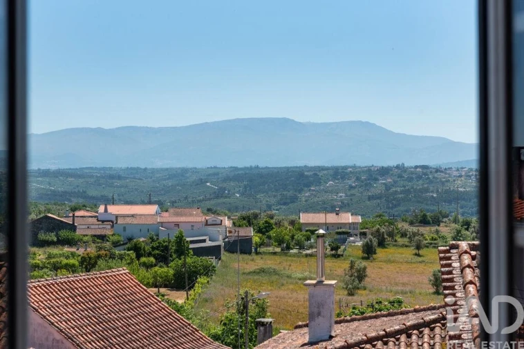 Moradia T5 para Venda em Ervedal e Vila Franca da Beira Foto 29