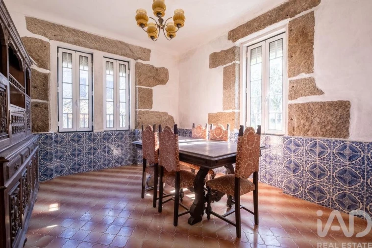 Moradia T5 para Venda em Ervedal e Vila Franca da Beira Foto 9