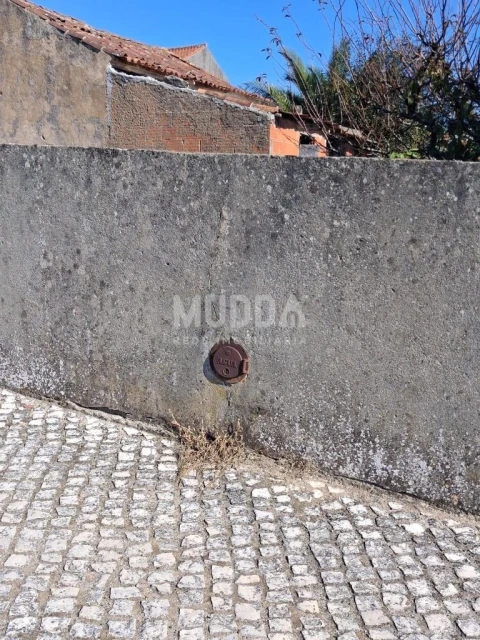Moradia T2 para Venda em A dos Negros
