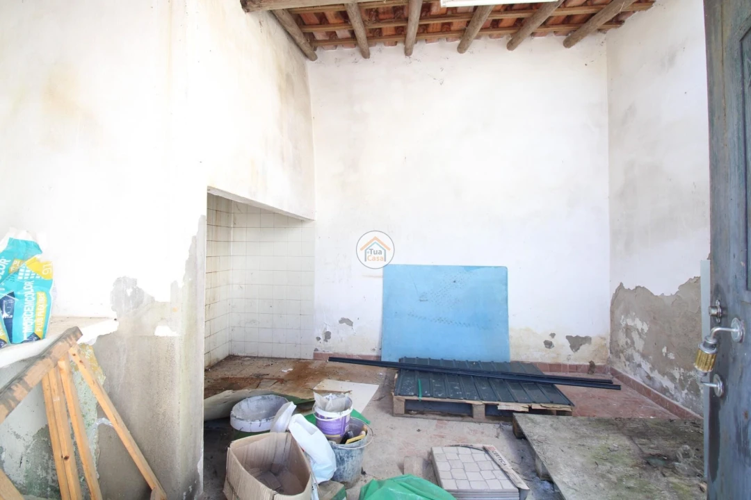 Moradia T3 para Venda em Santiago Maior Foto 25