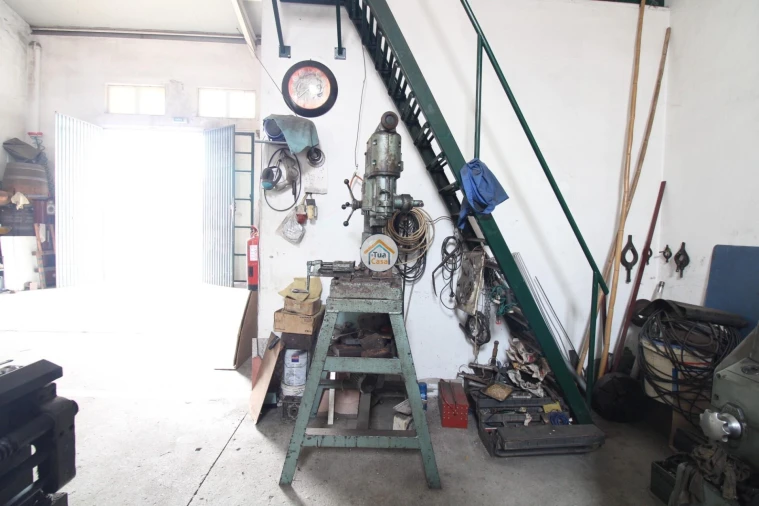 Armazém para Venda em Redondo Foto 13