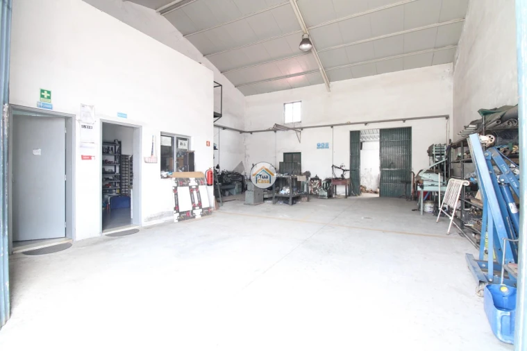 Armazém para Venda em Redondo Foto 2