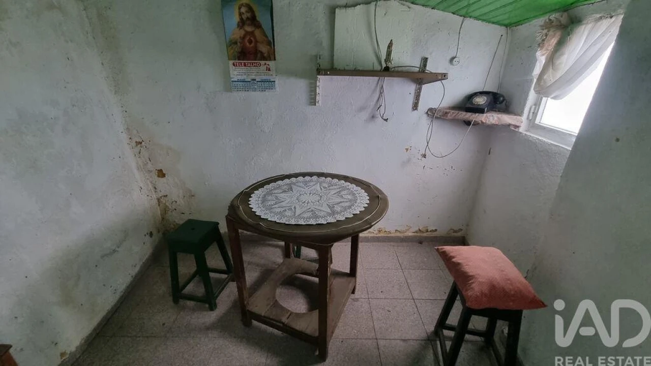 Moradia T3 para Venda em Avelãs de Ambom e Rocamondo Foto 9