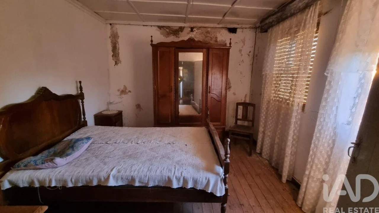 Moradia T3 para Venda em Avelãs de Ambom e Rocamondo Foto 12