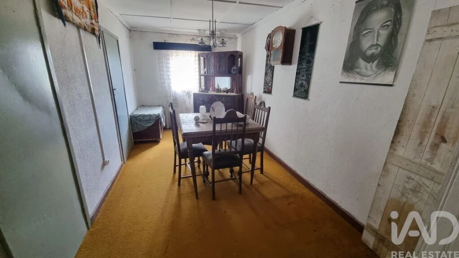 Moradia T3 para Venda em Avelãs de Ambom e Rocamondo Foto 11