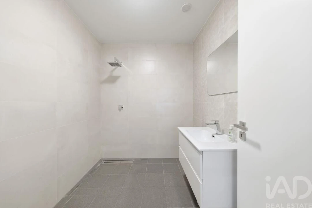 Moradia T4 para Venda em Ponte do Rol Foto 32