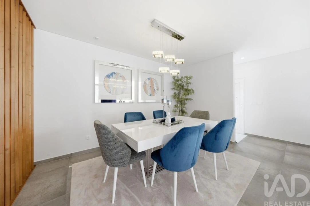 Moradia T4 para Venda em Ponte do Rol Foto 5