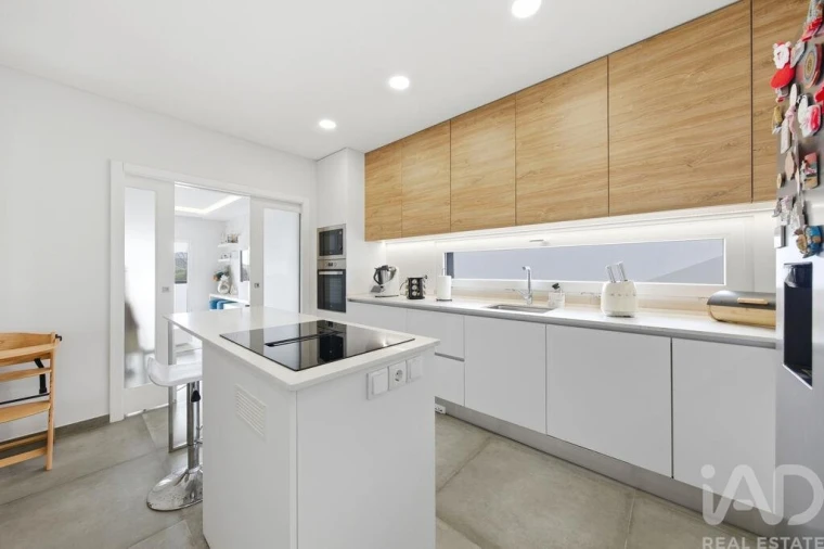 Moradia T4 para Venda em Ponte do Rol Foto 11