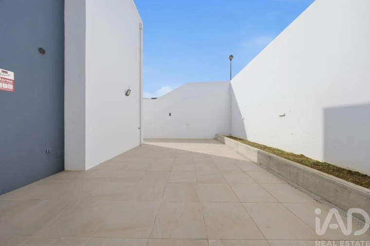 Moradia T4 para Venda em Ponte do Rol Foto 36