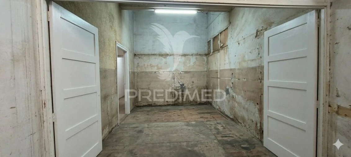 Garagem para Venda em Santa Marinha e São Pedro da Afurada Foto 6