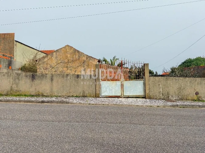 Moradia T2 para Venda em A dos Negros Foto 19