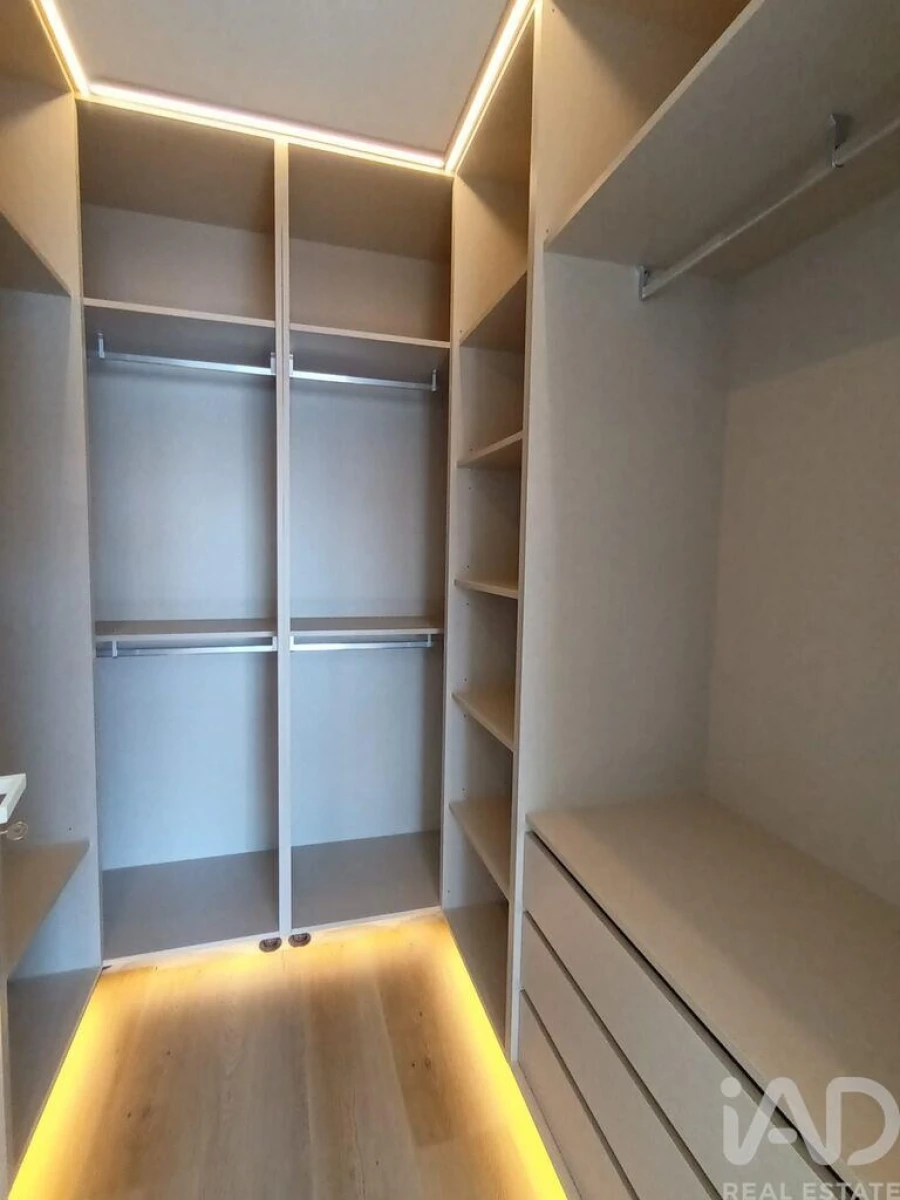 Moradia T4 para Venda em Rio de Mouro Foto 13