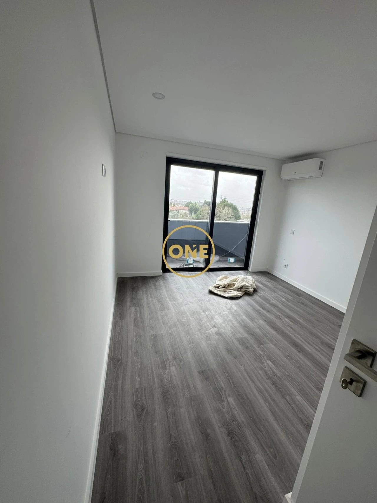 Apartamento T2 para Venda em Gavião Foto 9