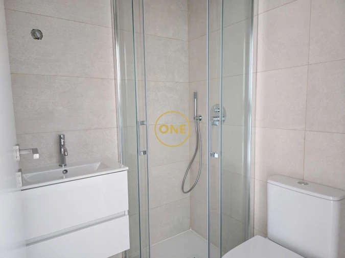 Apartamento T2 para Venda em Gavião Foto 3