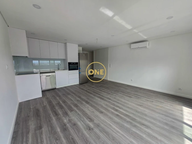 Apartamento T2 para Venda em Gavião Foto 5