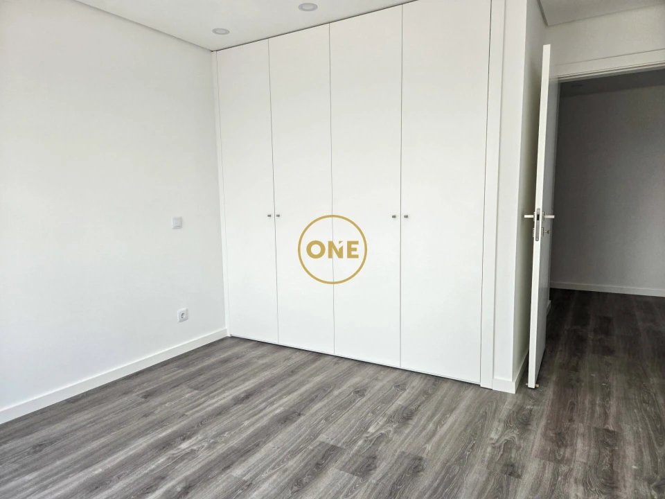 Apartamento T2 para Venda em Gavião Foto 10