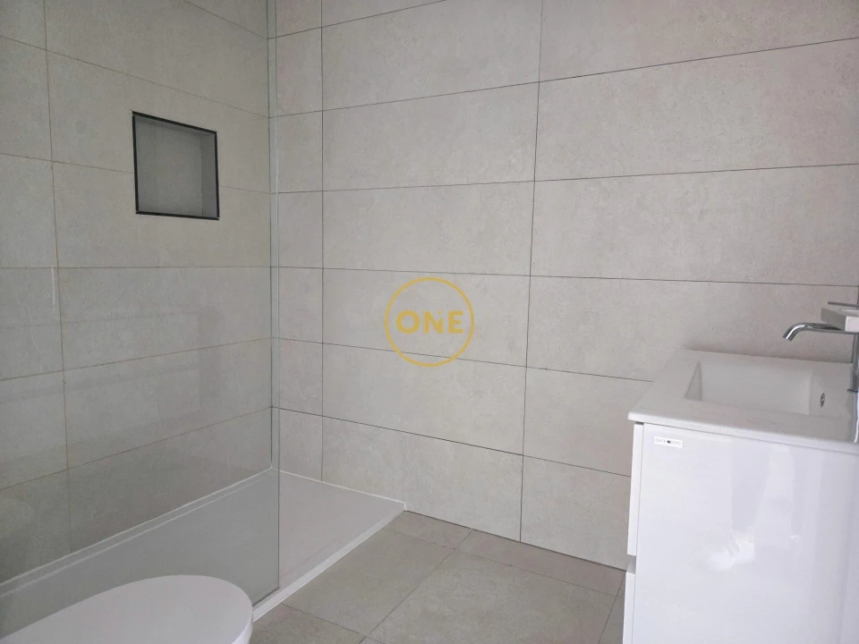 Apartamento T2 para Venda em Gavião Foto 11