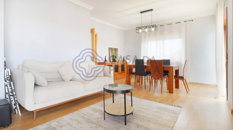 Moradia T3 para Venda em Cidade da Maia Foto 18