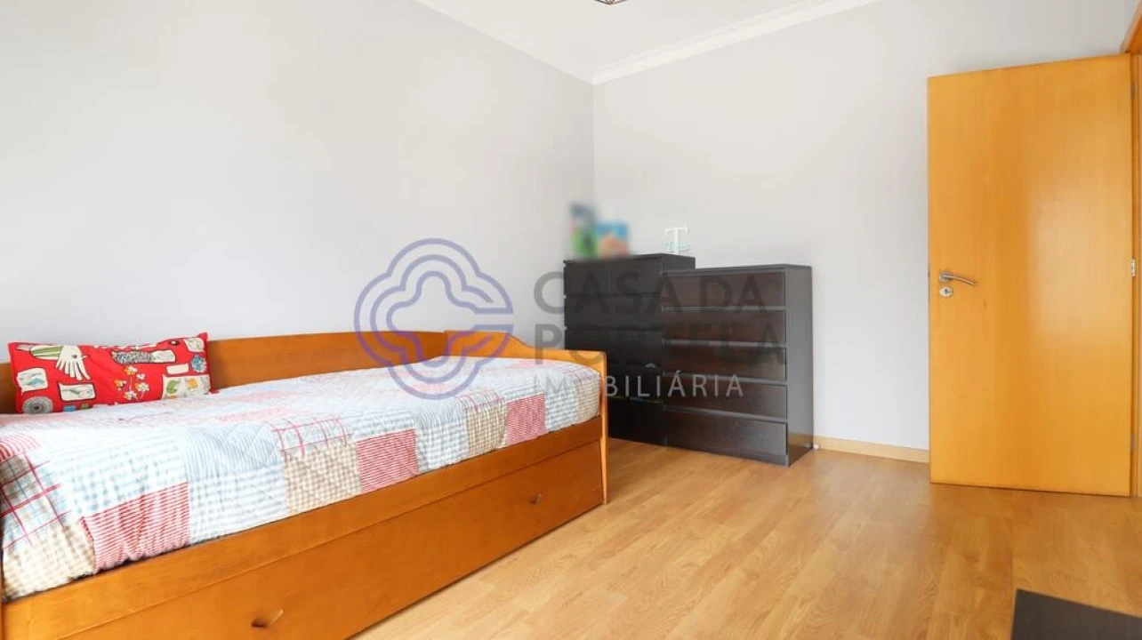 Moradia T3 para Venda em Cidade da Maia Foto 12
