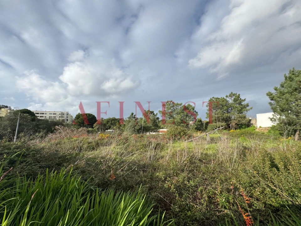 Terreno para Venda em Charneca de Caparica e Sobreda Foto 7