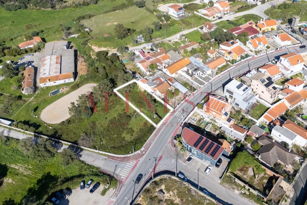 Terreno para Venda em Charneca de Caparica e Sobreda Foto 5