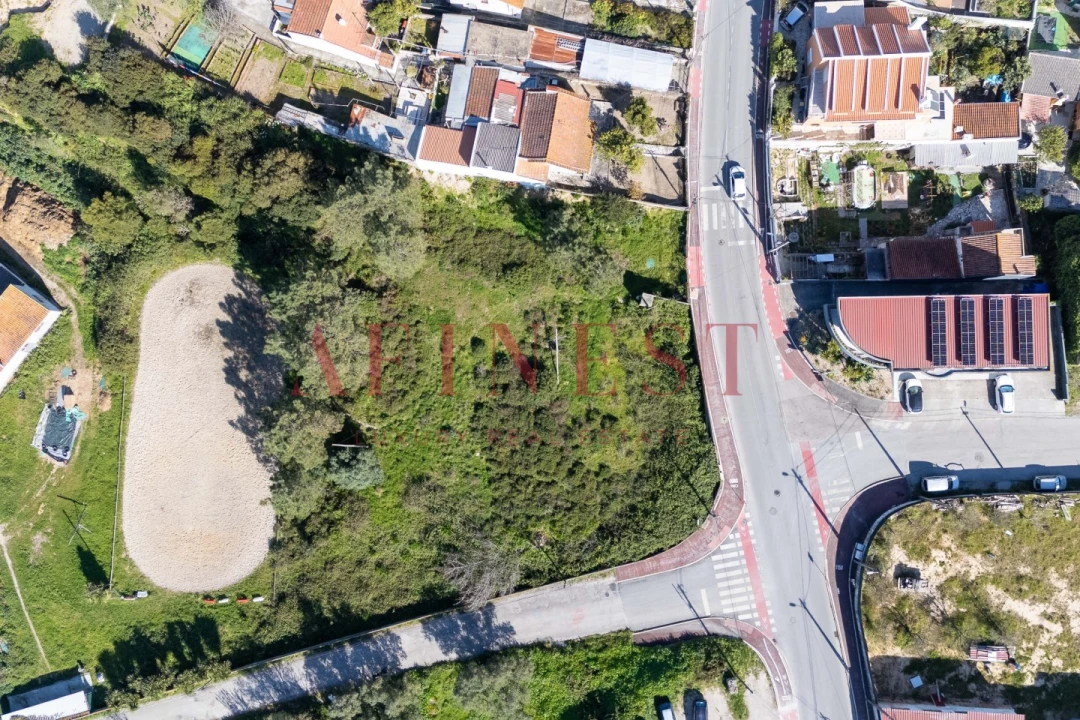 Terreno para Venda em Charneca de Caparica e Sobreda Foto 10