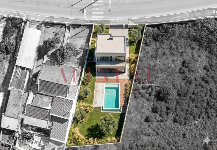 Terreno para Venda em Charneca de Caparica e Sobreda Foto 1