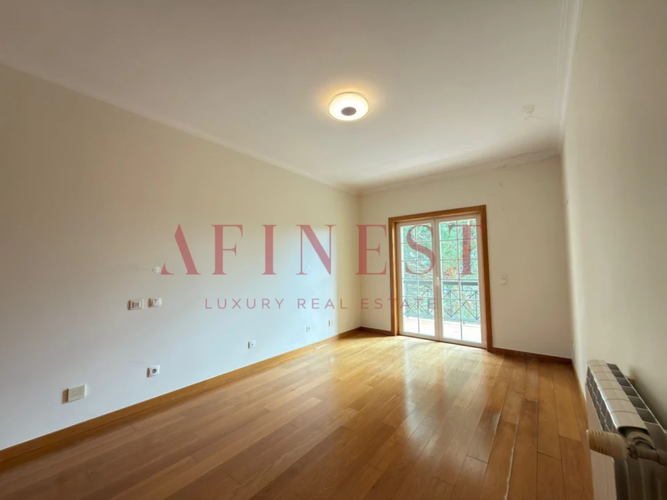 Apartamento T3 para Arrendamento em Santa Maria e São Miguel, São Martinho, São Pedro Penaferrim Foto 21