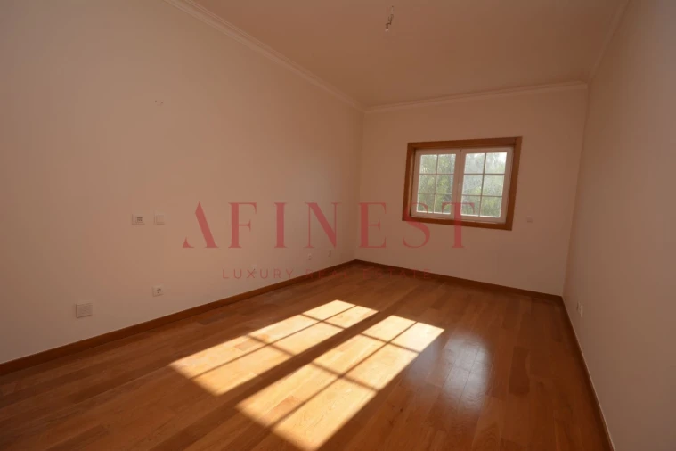 Apartamento T3 para Arrendamento em Santa Maria e São Miguel, São Martinho, São Pedro Penaferrim Foto 16