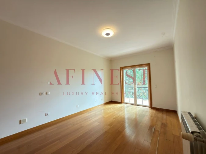 Apartamento T3 para Arrendamento em Santa Maria e São Miguel, São Martinho, São Pedro Penaferrim Foto 21