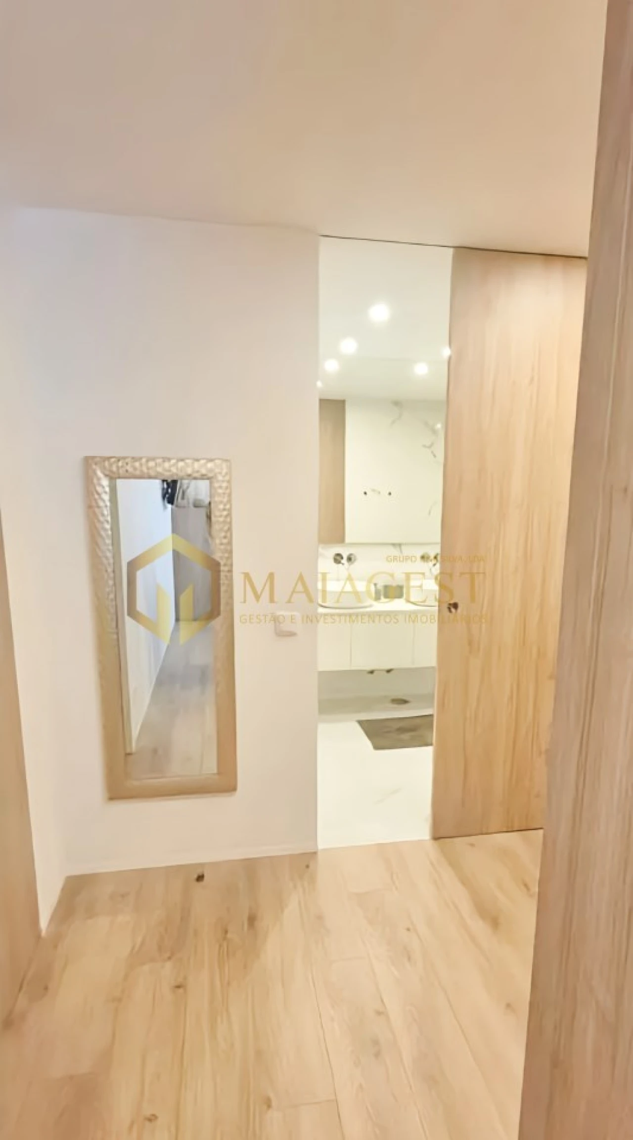 Apartamento T3 para Venda em Ramalde Foto 11