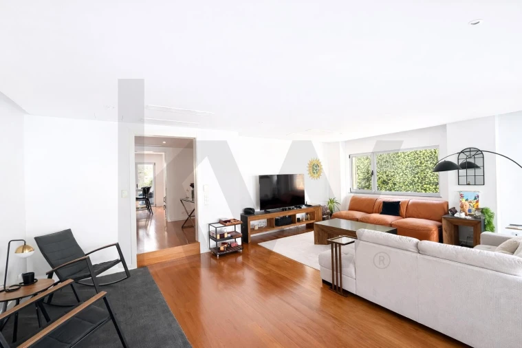 Moradia T5 para Venda em Cascais e Estoril Foto 3