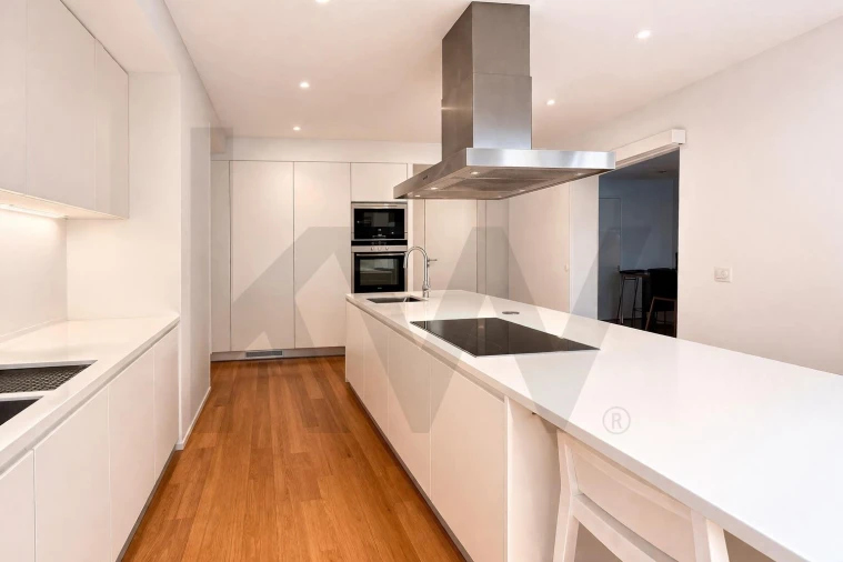 Moradia T5 para Venda em Cascais e Estoril Foto 9