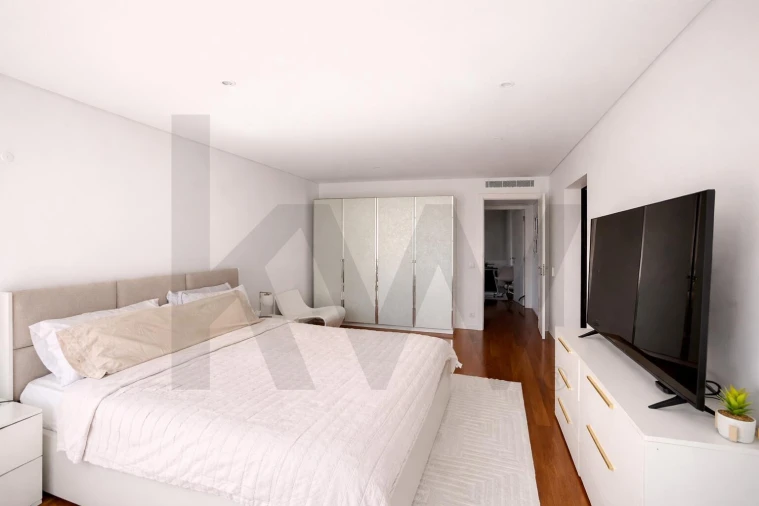 Moradia T5 para Venda em Cascais e Estoril Foto 16