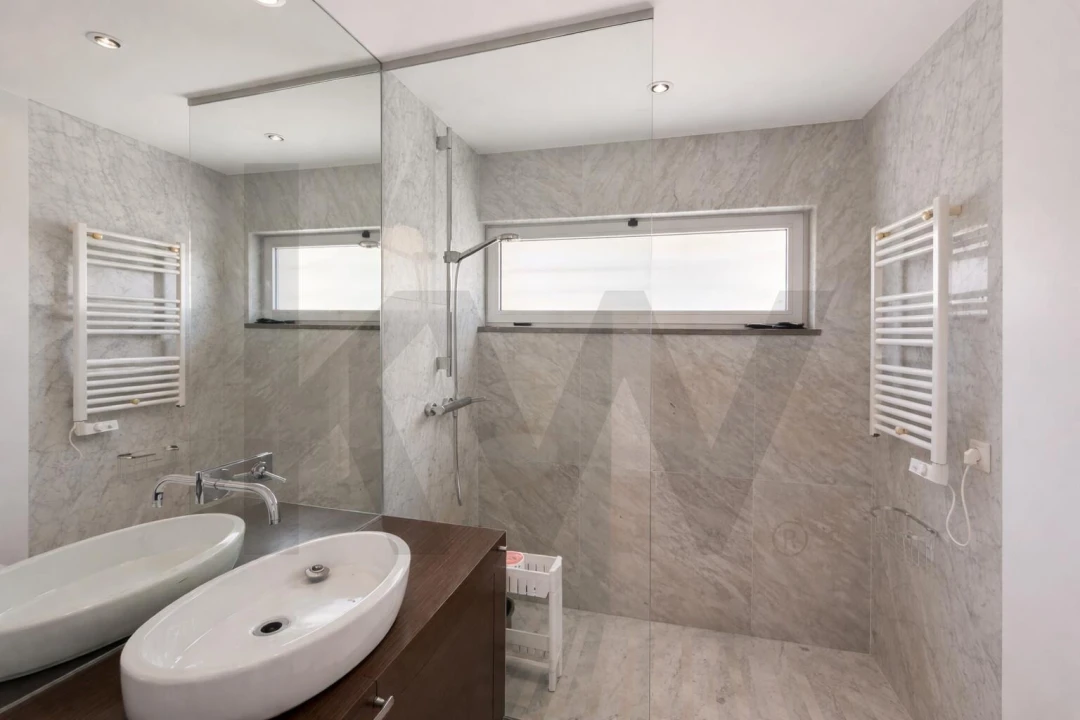 Moradia T5 para Venda em Cascais e Estoril Foto 25