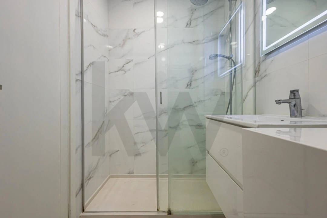 Apartamento T2 para Arrendamento em Ramada e Caneças Foto 10