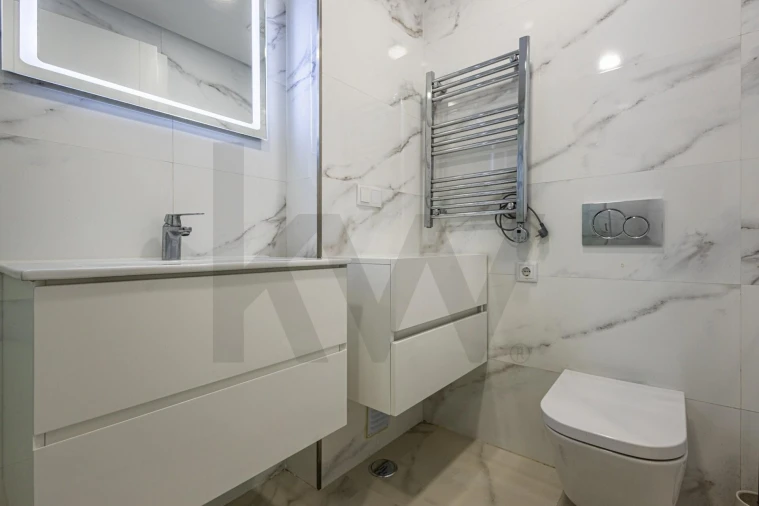 Apartamento T2 para Arrendamento em Ramada e Caneças Foto 9