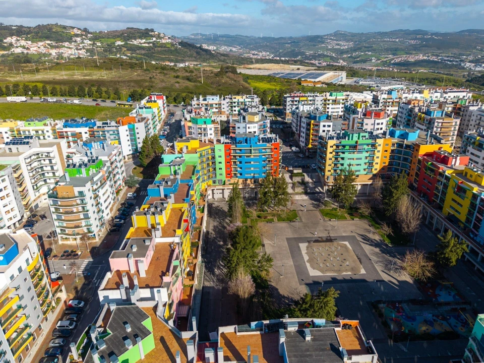 Apartamento T2 para Arrendamento em Ramada e Caneças Foto 40