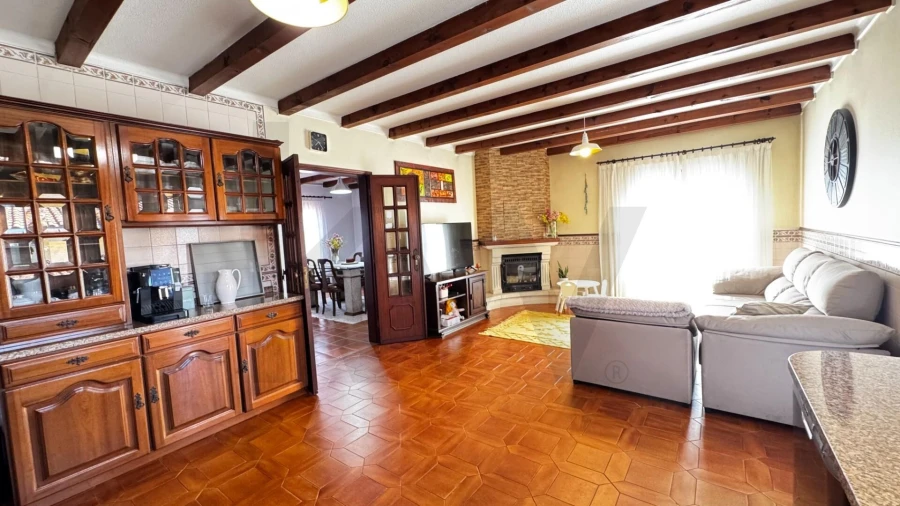 Moradia T4 para Venda em Bustos, Troviscal e Mamarrosa Foto 4